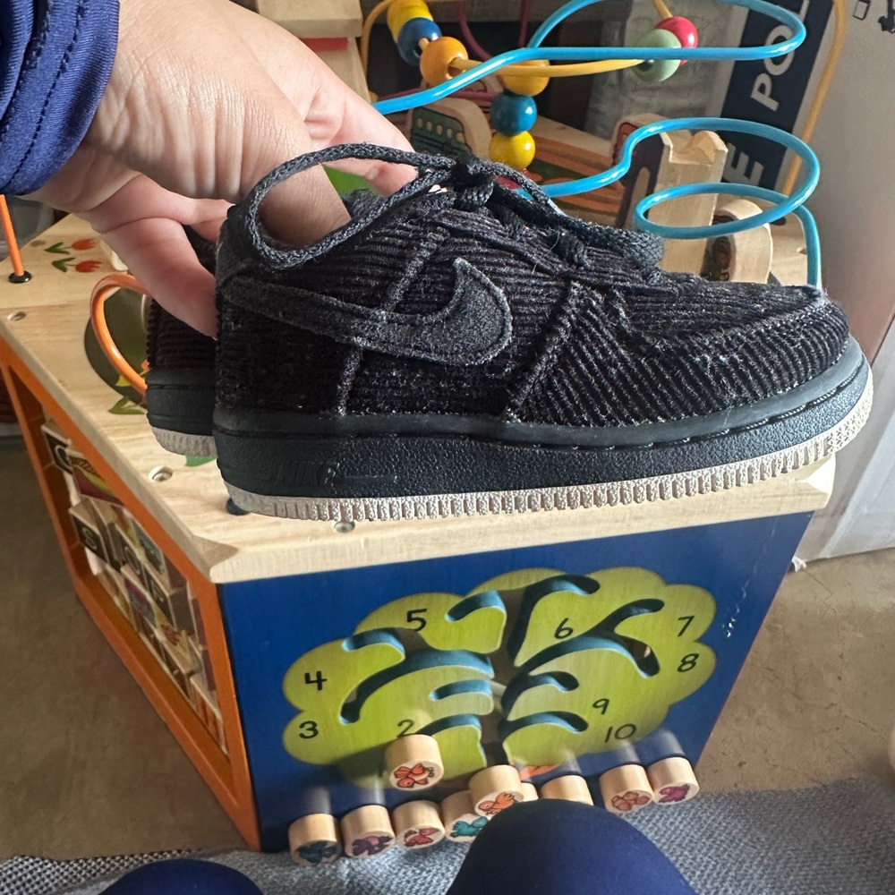 Nike Kids Black Corduroy Sneakers